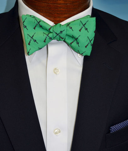 Green Hunting Fishing Bow Tie